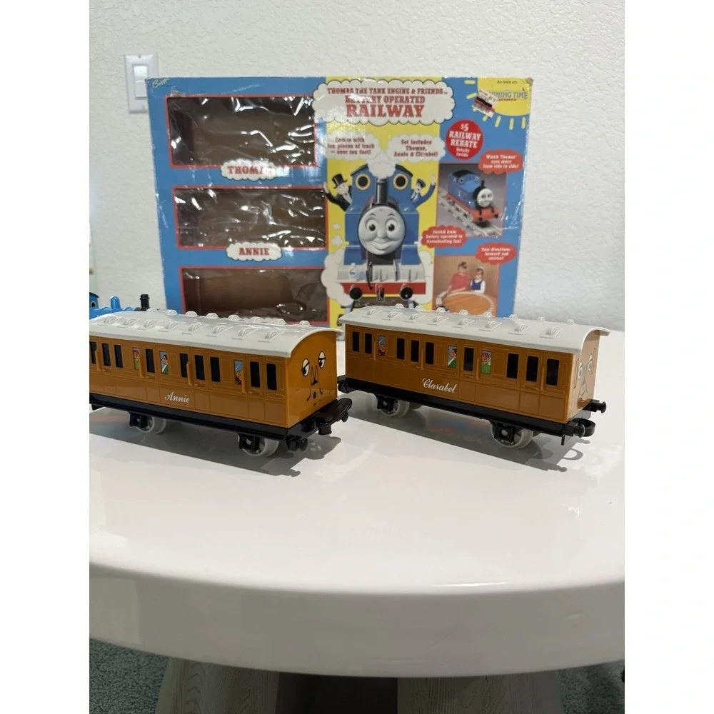 THOMAS THE TANK ENGINE & FRIENDS BATTERY OPERATED RAILWAY 1993